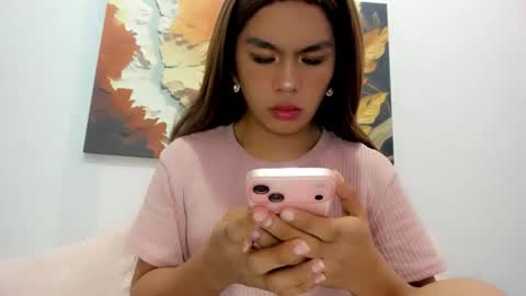 Snapshot of dripqueenxoxo chatting on 05.10.26 miss. Erika online show from 05.10.26