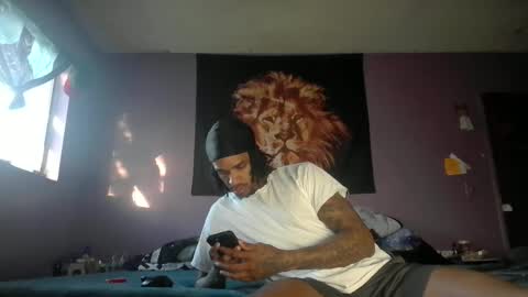 Snapshot of dripthehit chatting on 01.07.25 dripthehit online show from 01.07.25