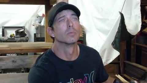 Snapshot of dritylilboy chatting on 06.09.26 Inexperienced catfish online show from 06.09.26