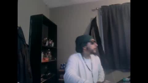Snapshot of drogoloko233 chatting on 05.16.26 drogo lpkp online show from 05.16.26