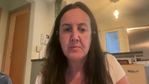 Snapshot of drresa chatting on 04.21.26 Dr. Resa online show from 04.21.26