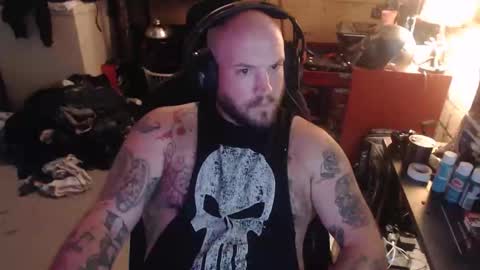 Snapshot of drzzzk chatting on 11.04.25 drzzzk online show from 11.04.25