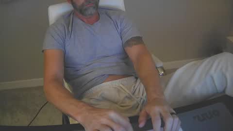 Snapshot of ds0574 chatting on 12.17.24 D Ship online show from 12.17.24