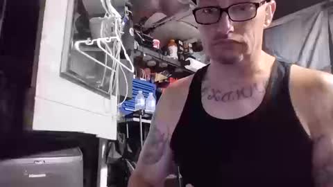 Snapshot of dsmock chatting on 10.18.25 dsmock online show from 10.18.25