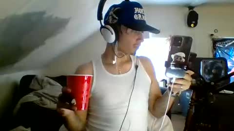 Snapshot of dubz07 chatting on 06.19.26 dubz07 online show from 06.19.26