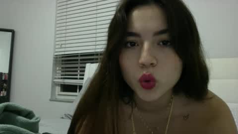 Snapshot of dulce2922 chatting on 12.07.24 dulce2922 online show from 12.07.24