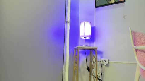 dulce__fiore07 online show from 04.16.26