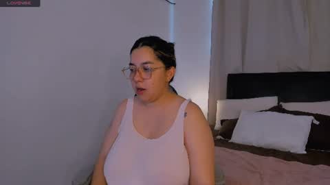 Snapshot of dulce_brithany chatting on 07.12.26 dulce brithany online show from 07.12.26