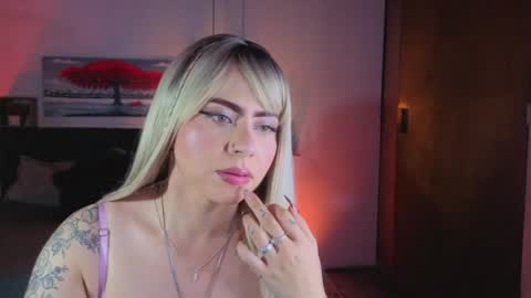Snapshot of dulce_charlottee chatting on 04.24.26 DULCE online show from 04.24.26