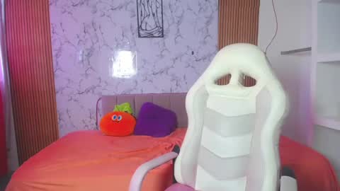 Snapshot of dulce_eden chatting on 02.16.26 dulce online show from 02.16.26