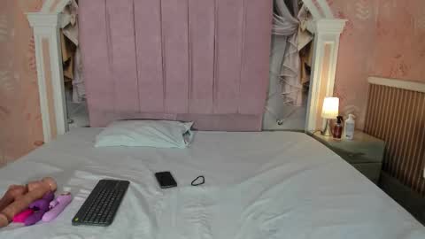 Snapshot of dulce_girls chatting on 03.02.26 Dulce online show from 03.02.26