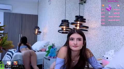 Snapshot of dulce_isabel_ chatting on 05.12.26 dulce_isabel_ online show from 05.12.26
