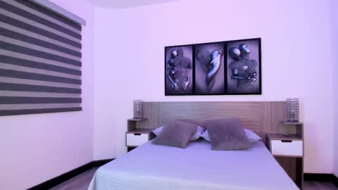 Dulce Maria online show from 04.15.26