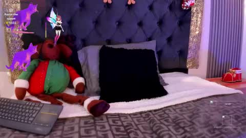 Snapshot of dulce_may chatting on 11.21.25 Dluce May online show from 11.21.25