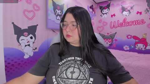 Snapshot of dulce_meow chatting on 04.28.26 Dulce online show from 04.28.26