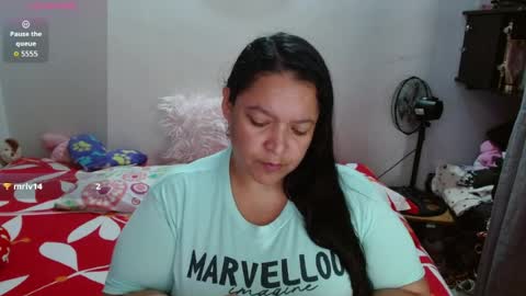 Snapshot of dulce_mmaria chatting on 05.05.26 dulce online show from 05.05.26