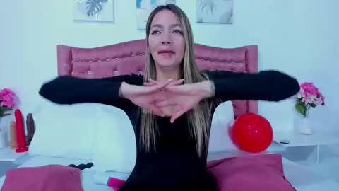 Dulce  online show from 01.16.25