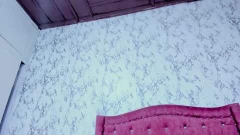 Dulce  online show from 09.29.25