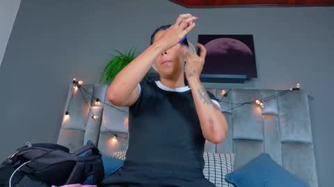 DULCE AURORA online show from 02.18.26