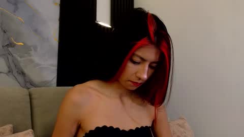 Snapshot of dulcetorresvg chatting on 02.04.26 Dulce online show from 02.04.26