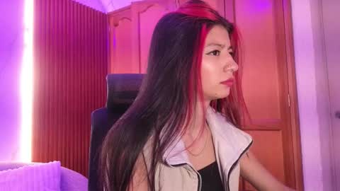 Snapshot of dulcetorresvg chatting on 03.03.26 Dulce online show from 03.03.26