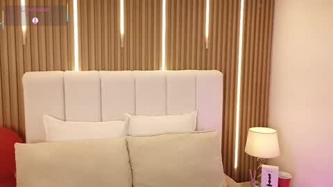 Dulcey online show from 02.17.26