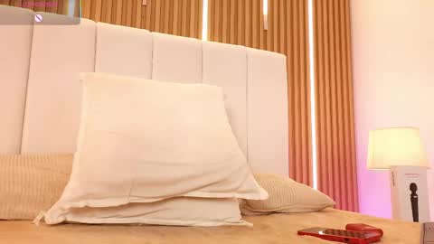 Dulcey online show from 04.09.26