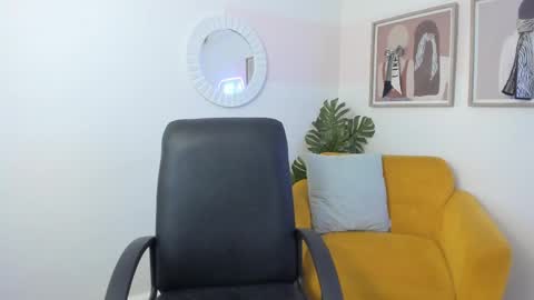 Snapshot of dullce77 chatting on 03.07.25 Dulce online show from 03.07.25