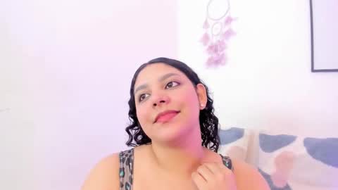 Snapshot of dullce77 chatting on 10.26.25 Dulce online show from 10.26.25