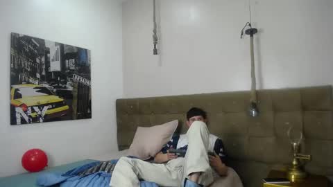 Dumbito73 online show from 03.05.25