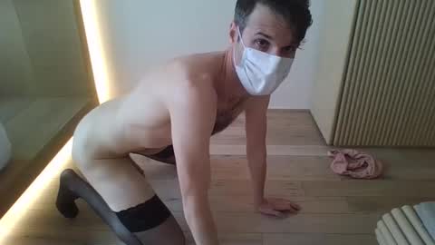 dumbslut28 online show from 03.12.25