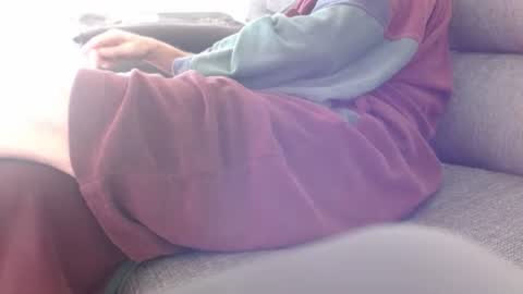 Snapshot of dunany101 chatting on 10.27.25 dunany101 online show from 10.27.25