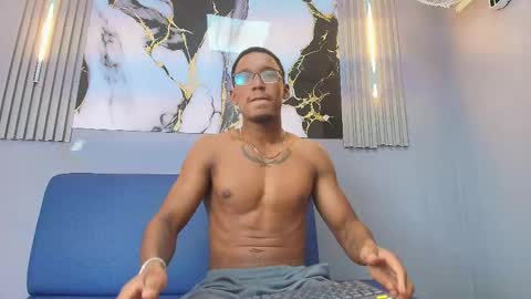 Snapshot of duncan_west2 chatting on 03.16.26 duncan online show from 03.16.26