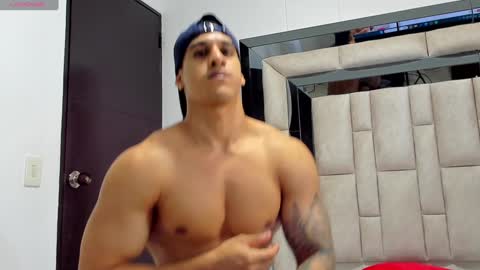 duran_dhikol1 online show from 02.01.25