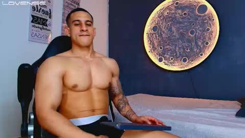 Snapshot of duran_dhikol1 chatting on 02.27.26 duran_dhikol1 online show from 02.27.26