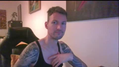 Snapshot of durexdublex chatting on 12.23.24 durexdublex online show from 12.23.24