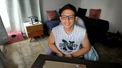 Snapshot of durojall chatting on 03.21.26 Hander online show from 03.21.26