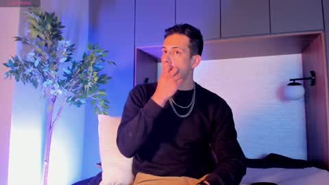 Dustin Sonne online show from 11.16.25