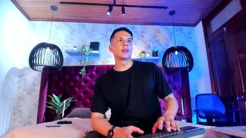 Dustin Sonne online show from 11.30.25