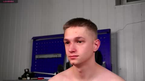 Dustyn online show from 12.18.25