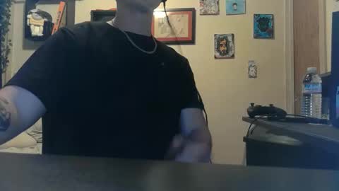 Snapshot of dvd317578 chatting on 09.12.25 Devan D online show from 09.12.25