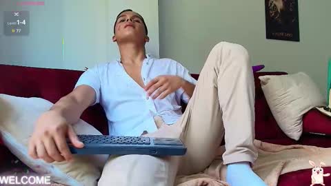 dwayne_brown online show from 09.14.25