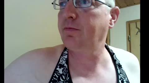 dwtsaskia80 online show from 10.06.25