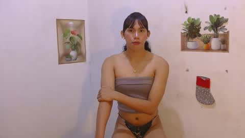 dy_namite online show from 04.19.26