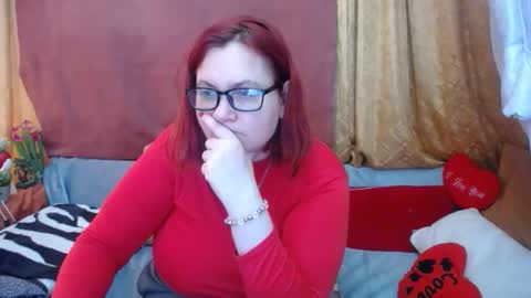 Snapshot of dyannelovee chatting on 05.01.26 Dyanne online show from 05.01.26