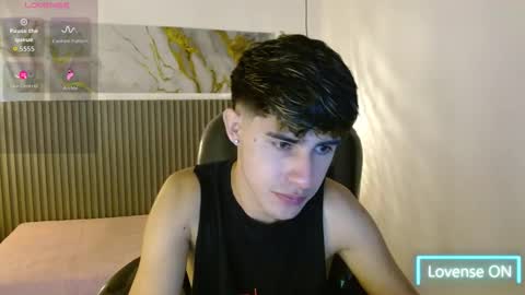 dyla_n18_ online show from 11.16.25