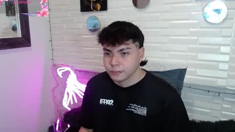 Snapshot of dylan__fooxx chatting on 01.09.26 dylan__fooxx online show from 01.09.26