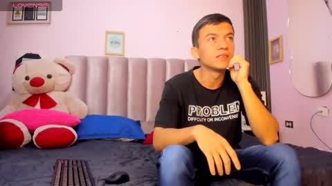 Snapshot of dylan_and_kim chatting on 02.10.26 dylan_and_kim online show from 02.10.26