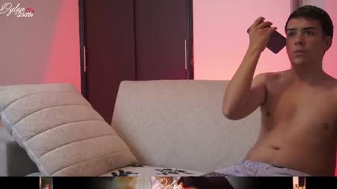 Snapshot of dylan_katelive chatting on 06.26.26 dylan kate Live online show from 06.26.26
