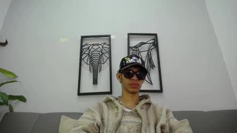 dylan_scotts online show from 10.05.25